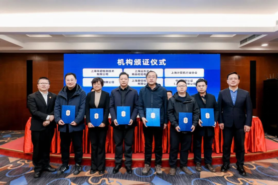 1735798306917341.png 7fb8c7fb3a27da9a86aceffc399697b4.png